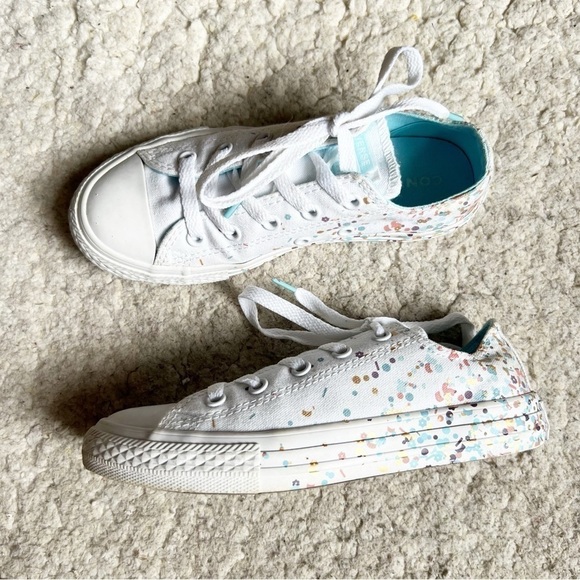 Converse: White Pastel Sprinkle Metallic Gold Paint Splatter Lace Up Sneakers - Picture 1 of 8